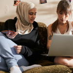 aksi-seksisme-di-ruang-digital-memiliki-pola-tersendiri-yang-bisa-kita-pahami