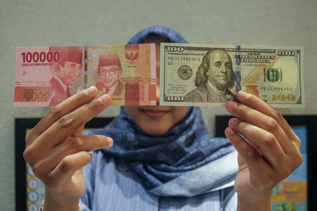 rupiah-ditutup-melemah-ke-level-rp17.286