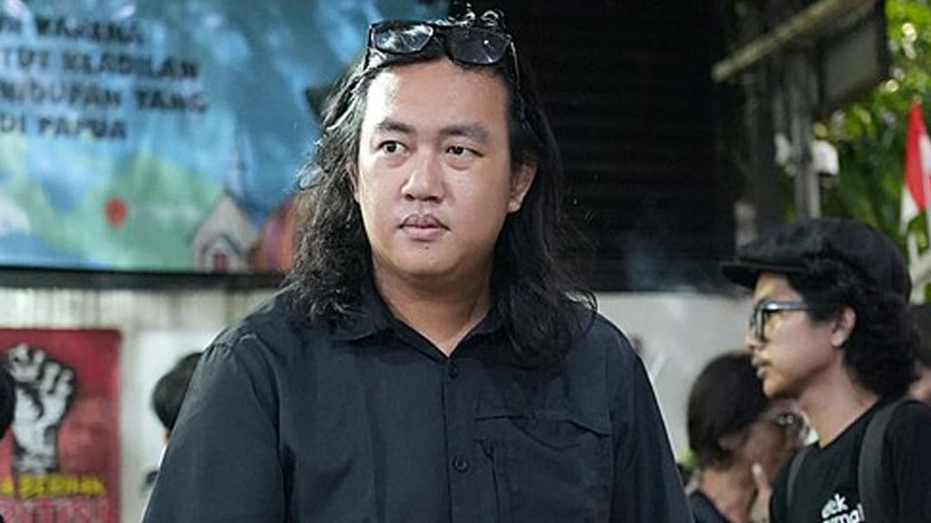 sidang-air-keras:-hakim-minta-aktivis-kontras-andrie-yunus-hadir