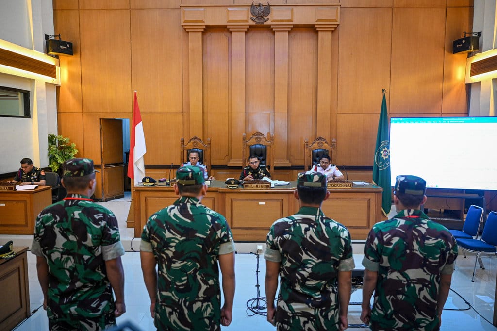 air-keras-penyiraman-andrie-yunus-diambil-di-bengkel-denma-bais