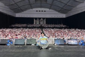 momen-seru-kim-seon-ho-dalam-fan-meeting-love-factory-di-indonesia