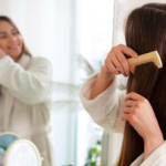 cara-memakai-minyak-kelapa-untuk-mengatasi-rambut-dan-kulit-kepala-kering